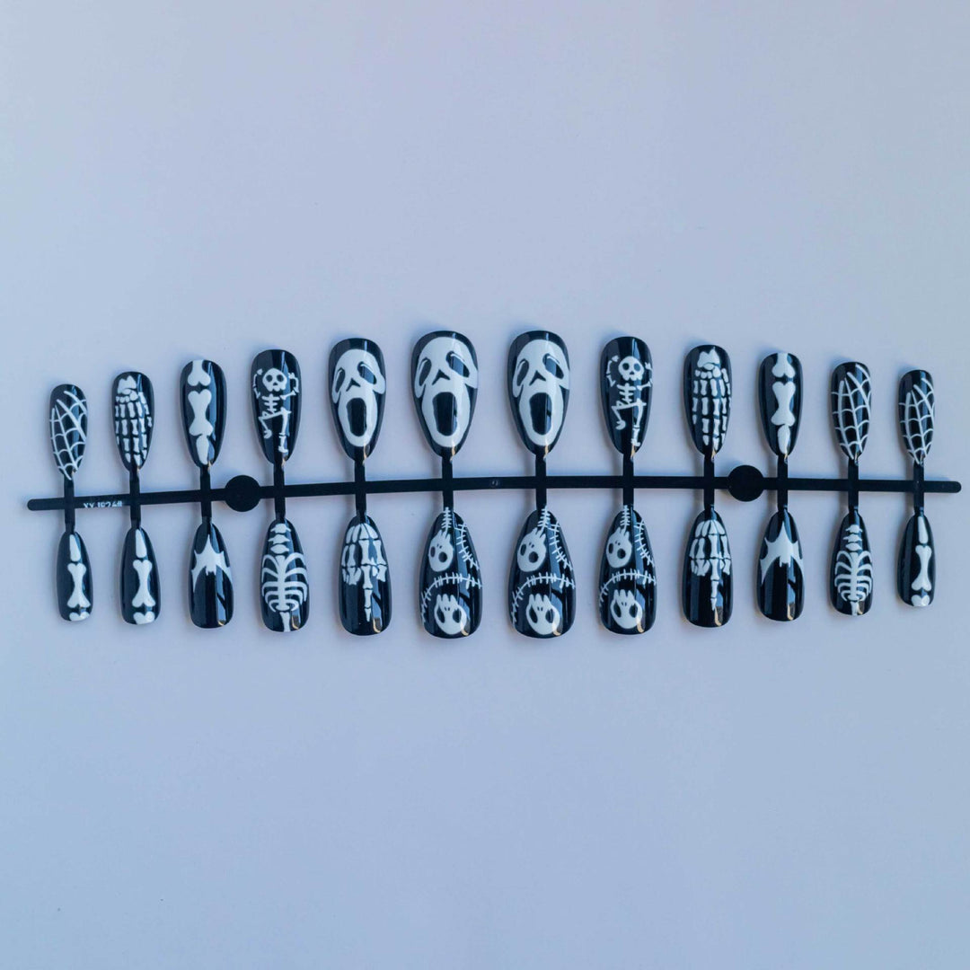 Festive Halloween-Themed Nail Art Set