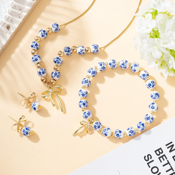 Floral Beaded Charm Bracelet Kalsten
