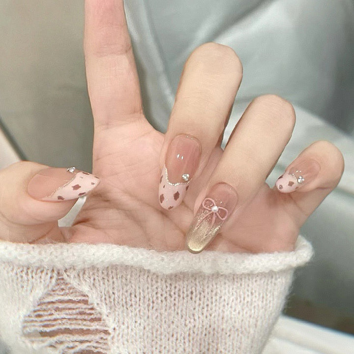 Artistic Themed Press-On Nail Art Kalsten