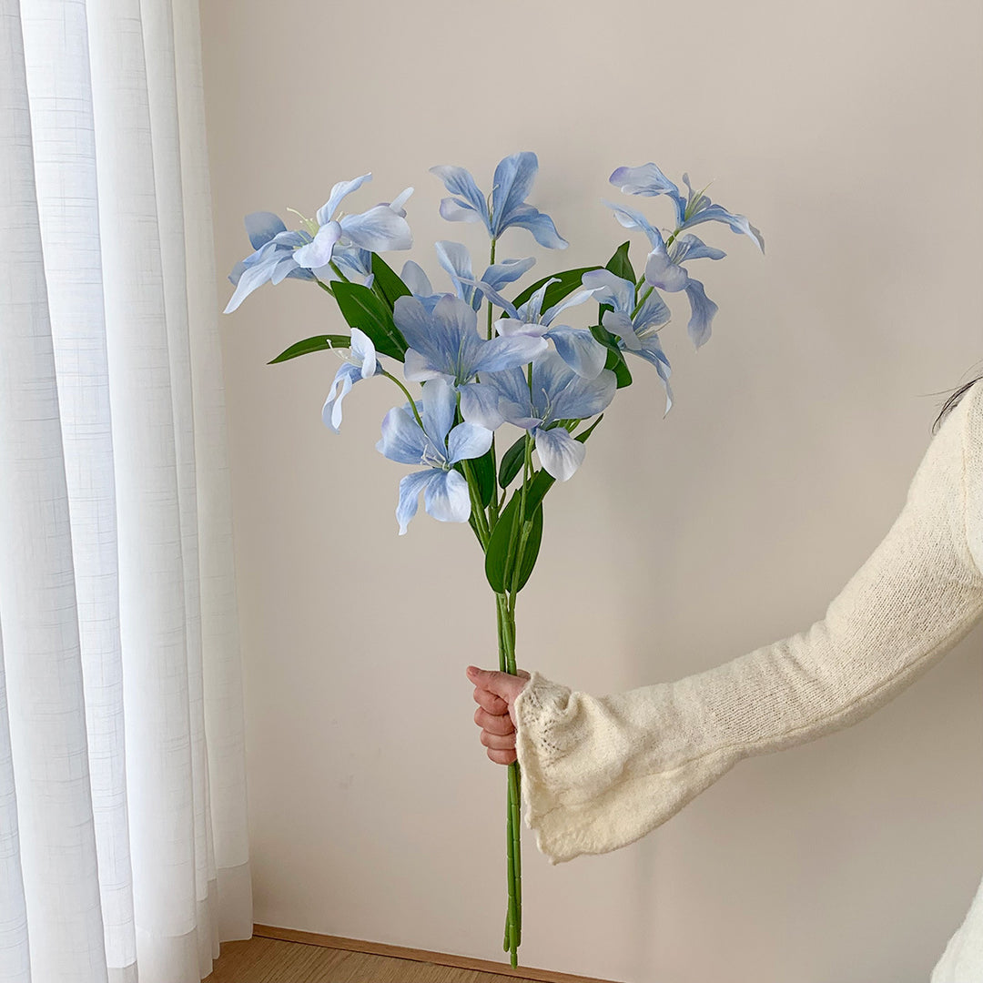 Elegant Artificial Floral Arrangement for Home Decor