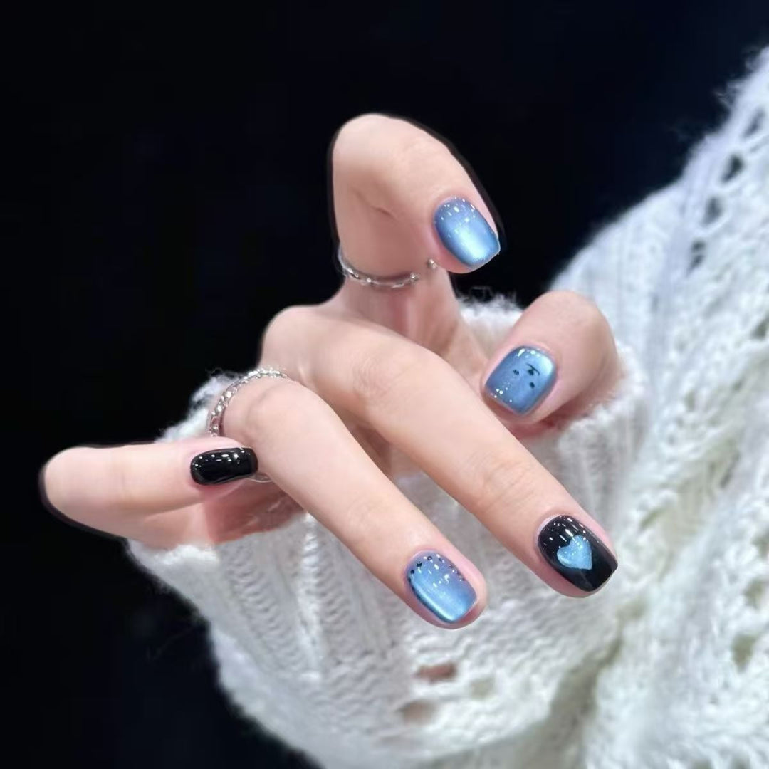 Artistic Heart Pattern Nail Art Extensions Kalsten
