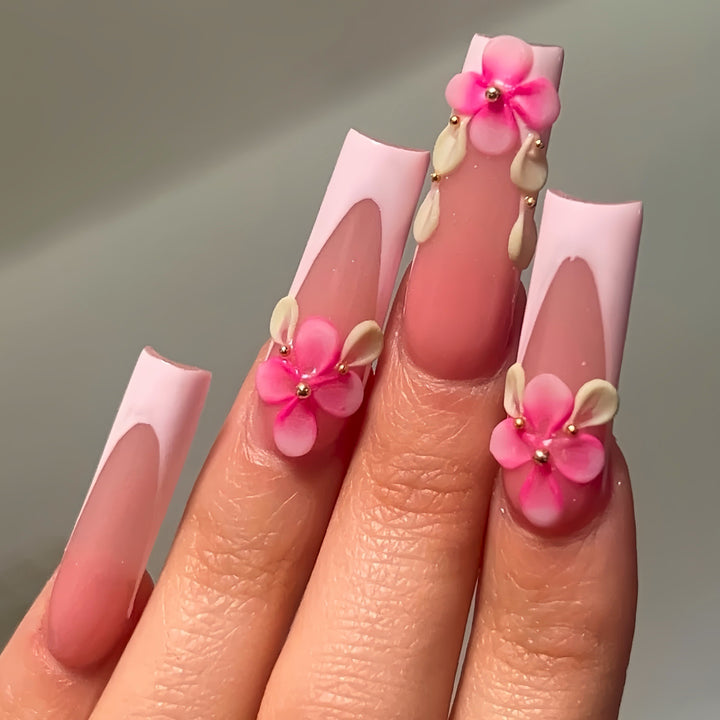 Floral Embellished Nail Art Extensions Kalsten