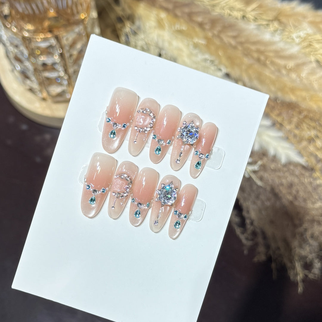 Decorative Press-On Nail Art Set with Unique Gemstone Accents Kalsten