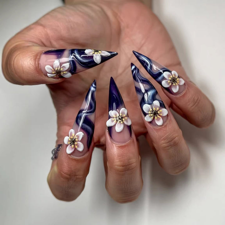 Extravagant Art Nails with Floral Design Kalsten