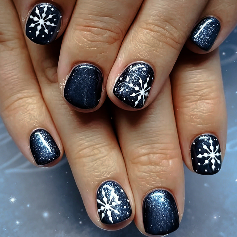 Seasonal Snowflake Nail Art Kalsten