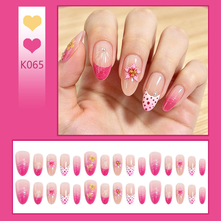 Nail art set with floral and elegant decorations Kalsten