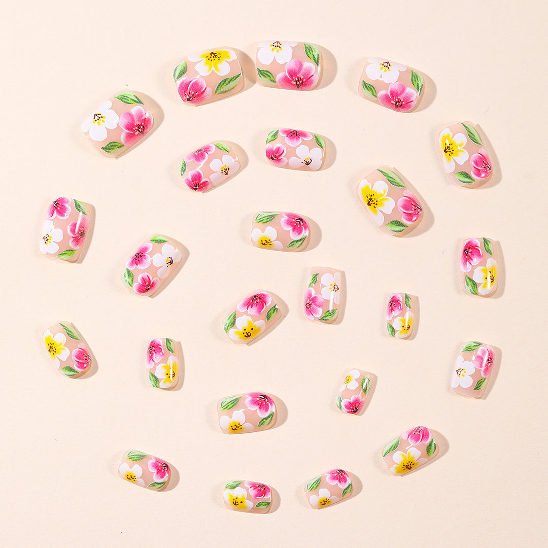 Floral-Themed 3D Nail Art Extensions Kalsten