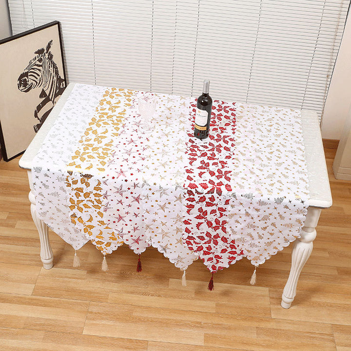 Elegant Star-Embellished Table Runner Kalsten