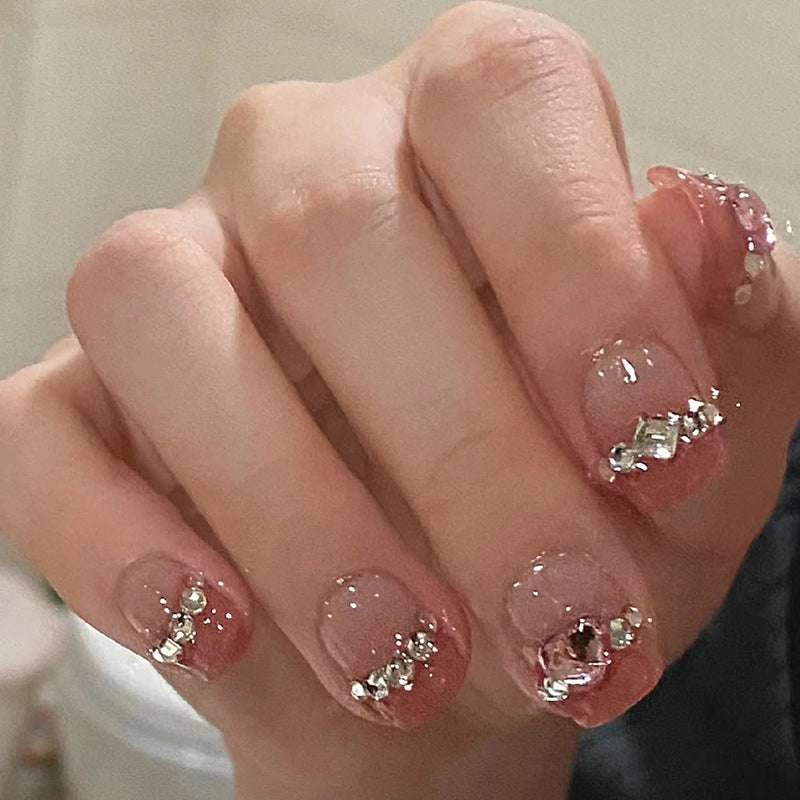Glamorous nail art with rhinestone details Kalsten