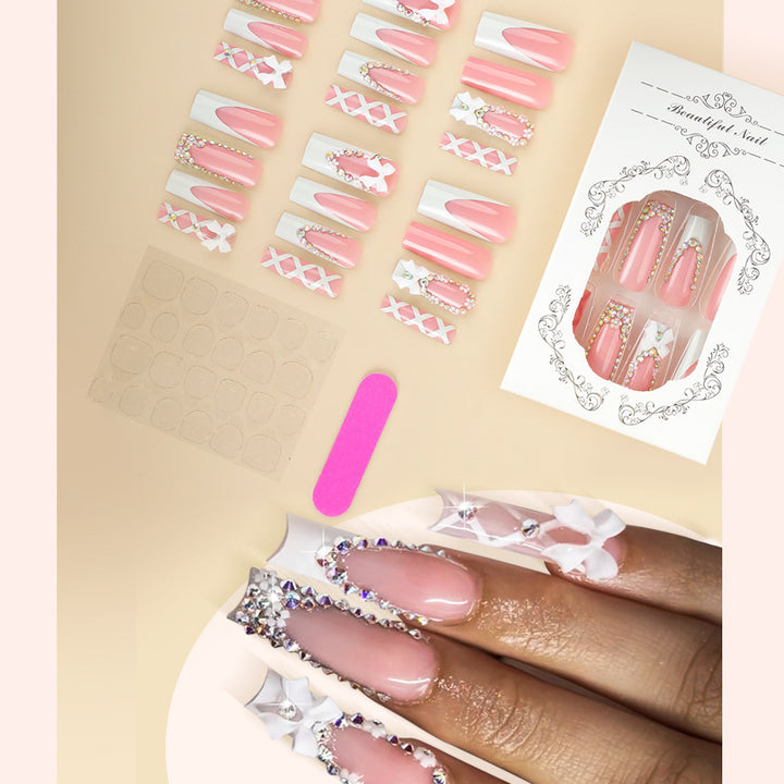 Shiny and creative nail art Kalsten