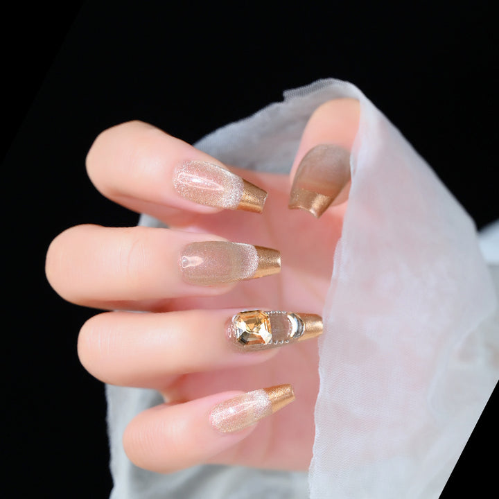 Premium Decorative Press-On Nail Set Kalsten