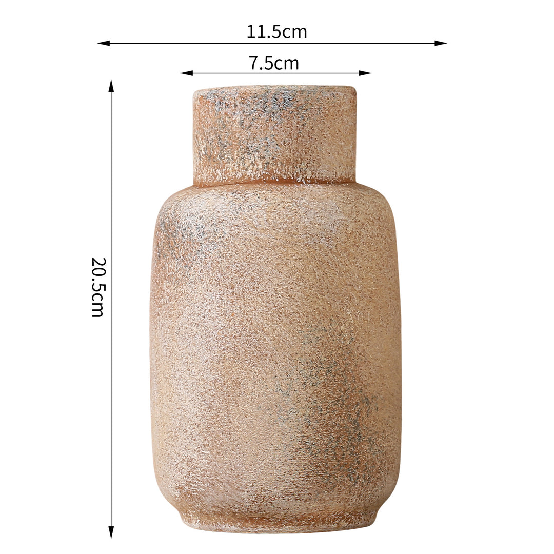 Handcrafted ceramic vase Kalsten