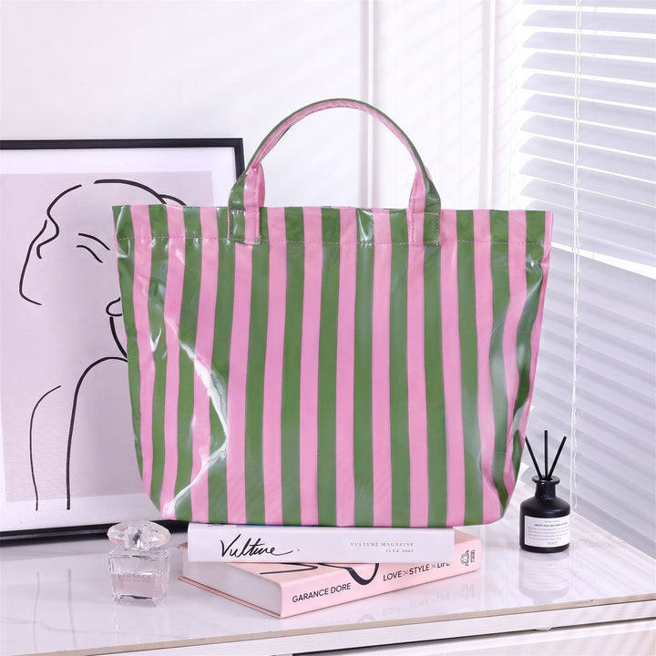 Versatile Laminated Beach Tote Kalsten