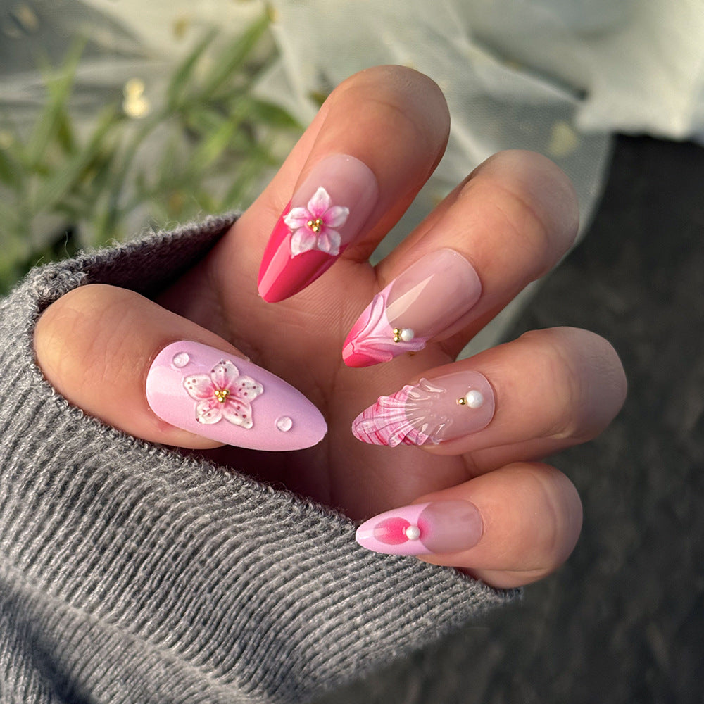 Elegant Floral-Accented Press-On Nail Set Kalsten