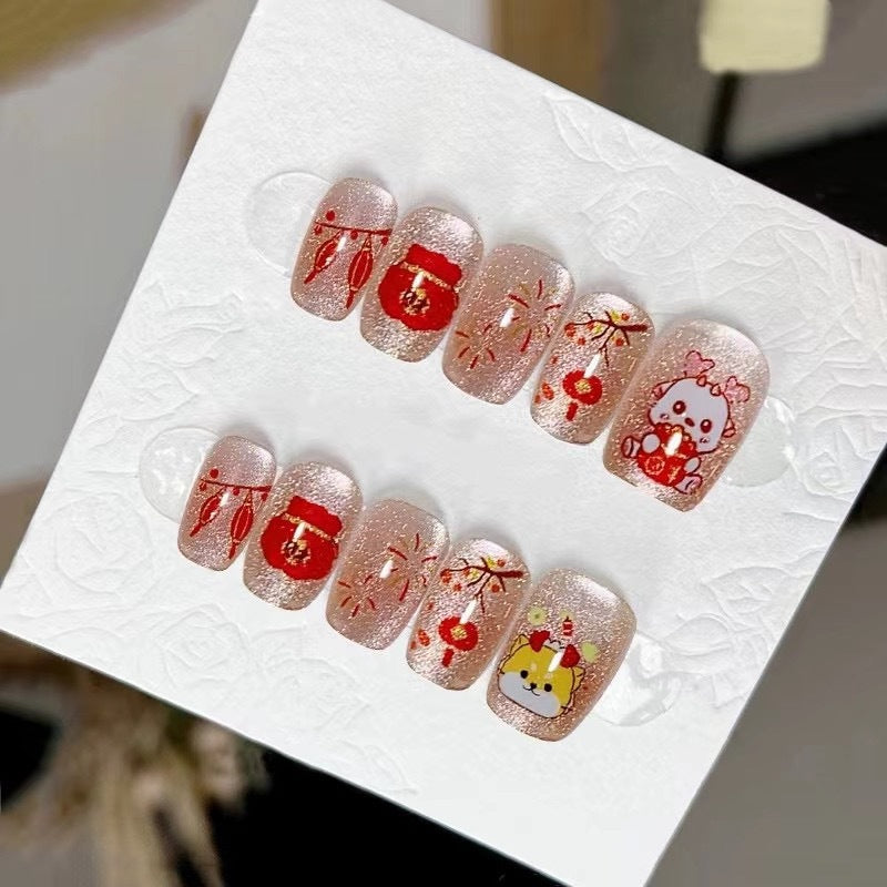 Creative nail art with fantasy motifs Kalsten