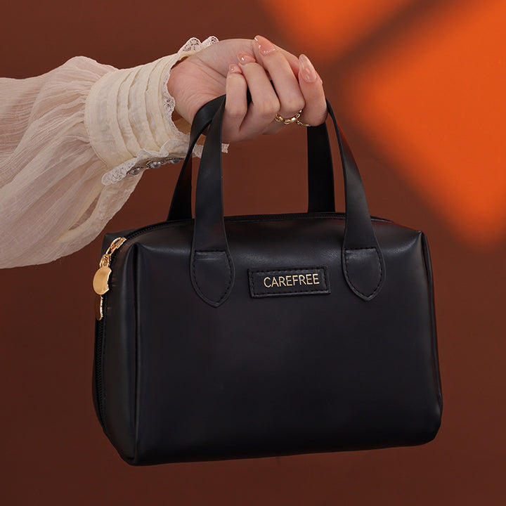 Cosmetic Transport Bag with Elegant Design and Practical Compartments Kalsten