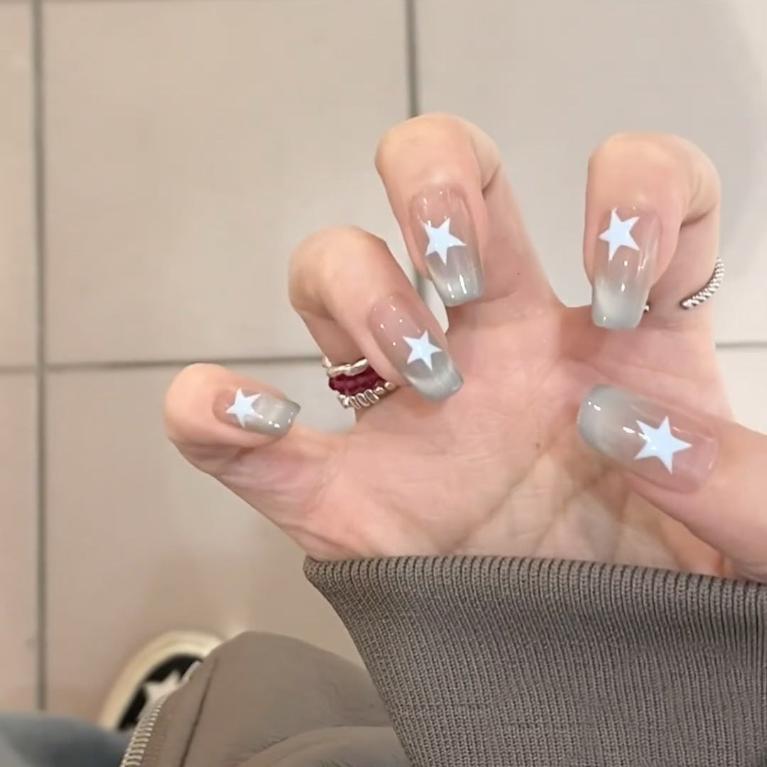 Artificial fingernails with star motif and ombre effect Kalsten