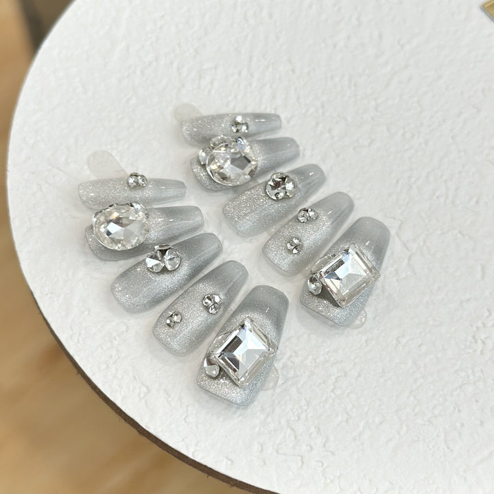 Sparkling Glamorous Press-On Nail Set