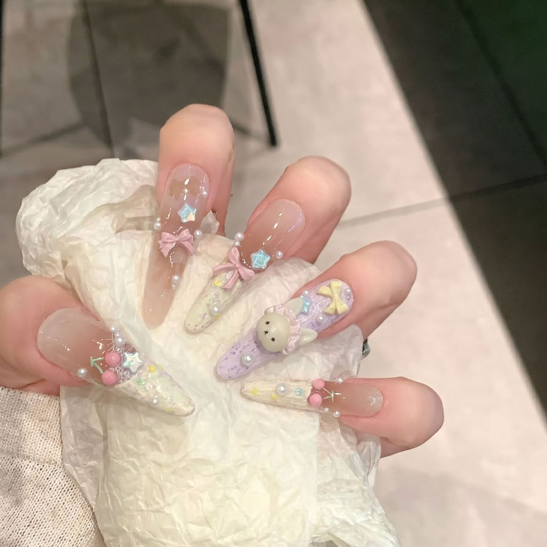 Themed Decorative Press-On Nails with 3D Accents Kalsten