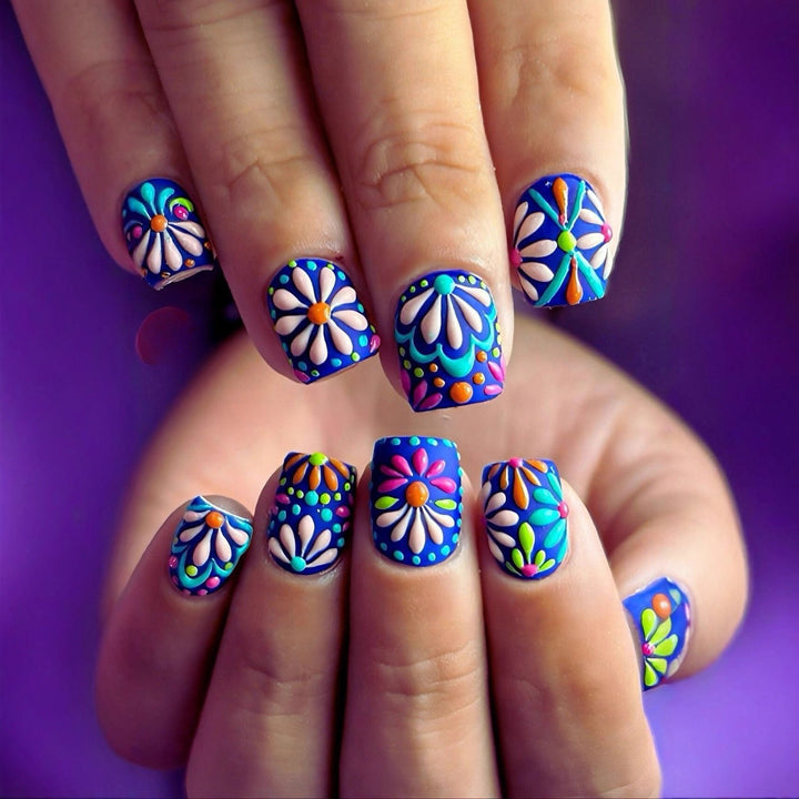 Artistic Nail Design Kalsten