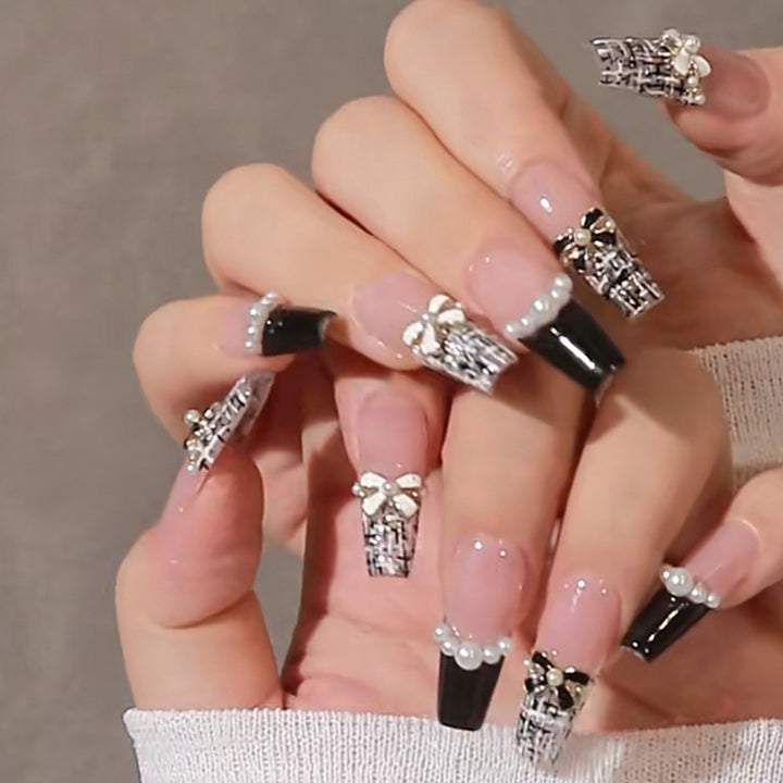 Nail Art Extensions with Ribbons and Pearls Kalsten