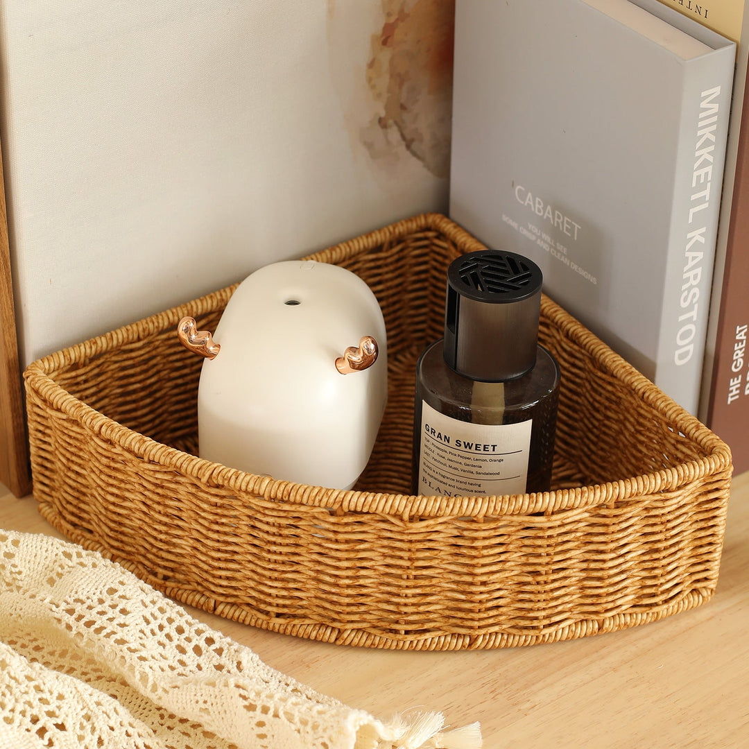 Triangular Woven Storage Basket Kalsten