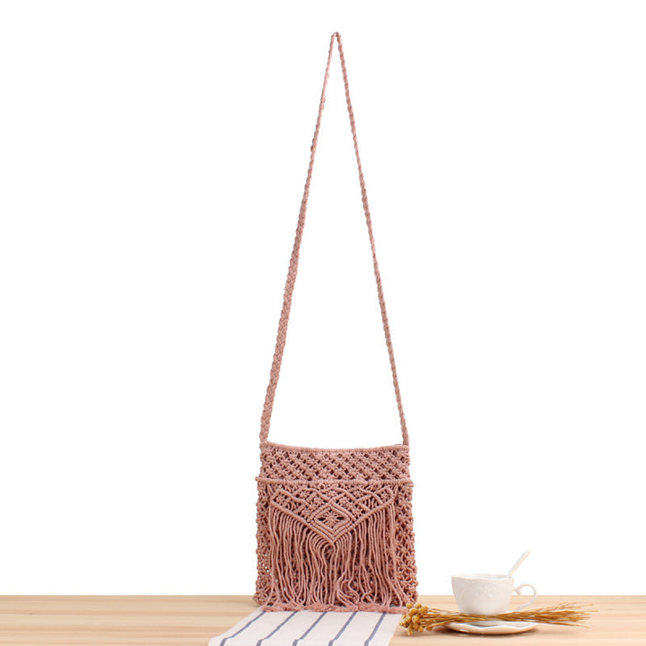 Handcrafted macrame shoulder bag with fringes Kalsten