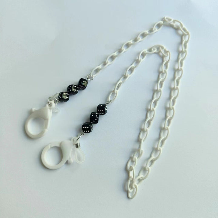 Fashionable glasses holder chain made of plastic with colorful beads Kalsten