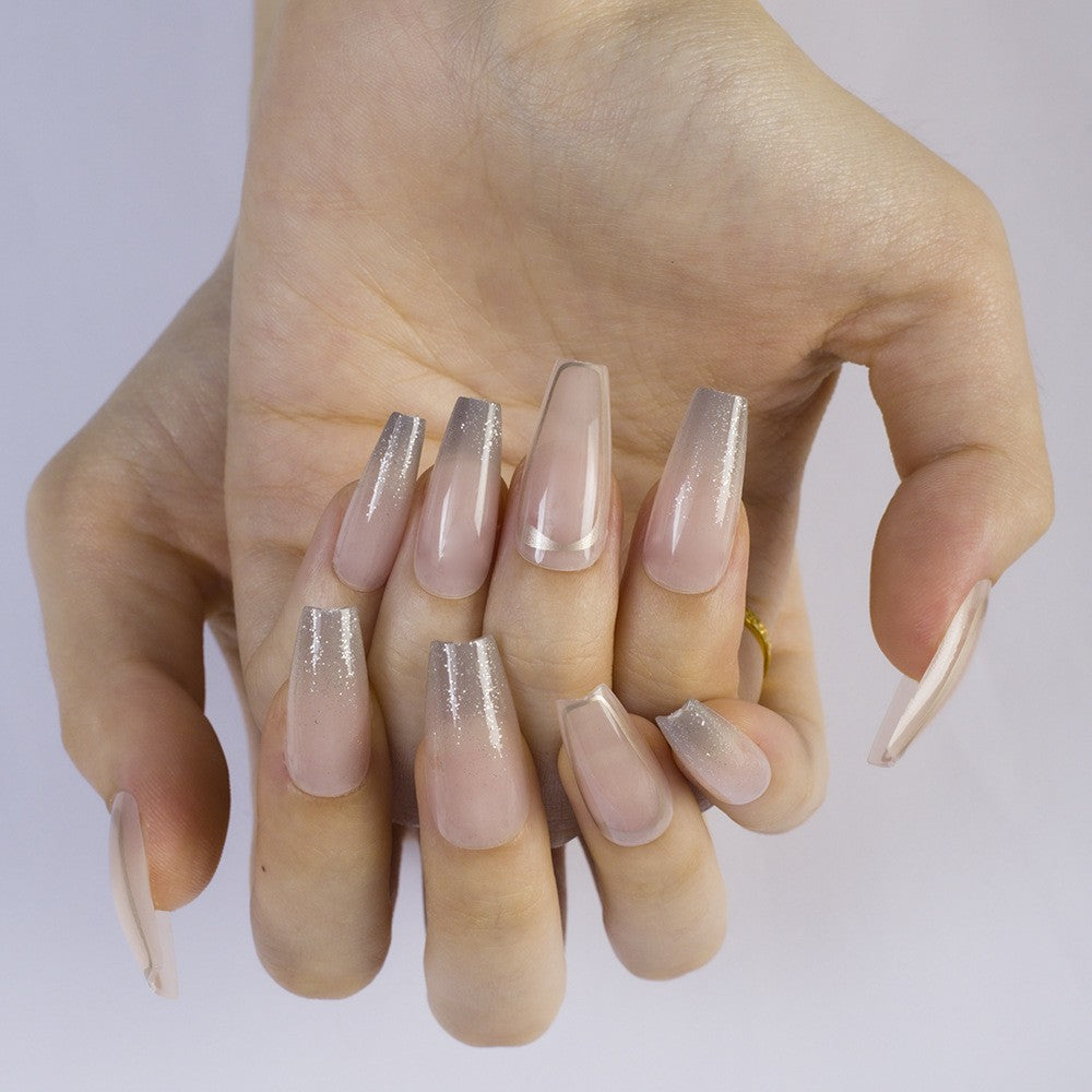Elegant and Natural Nail Decoration Kalsten