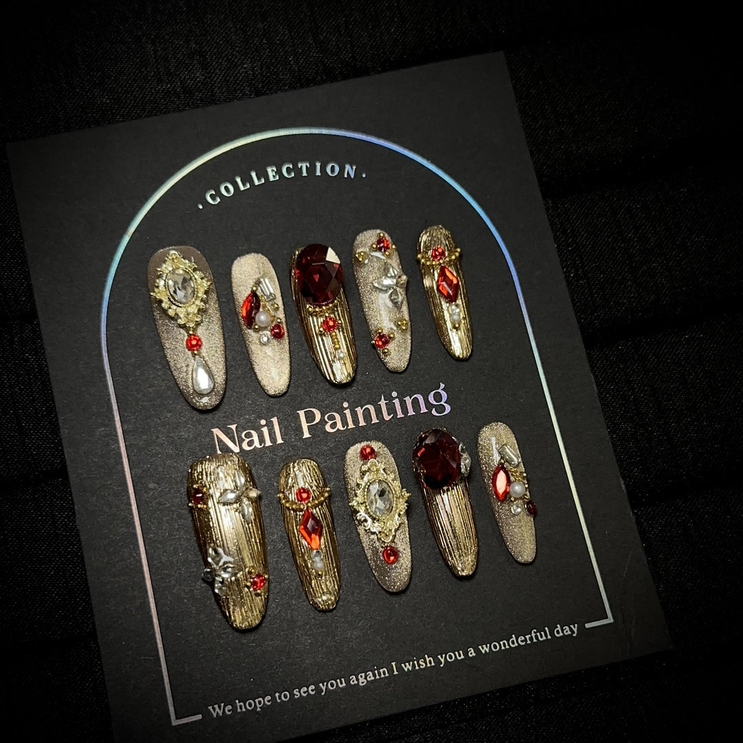 Luxurious Rhinestone-Embellished Press-On Nail Art