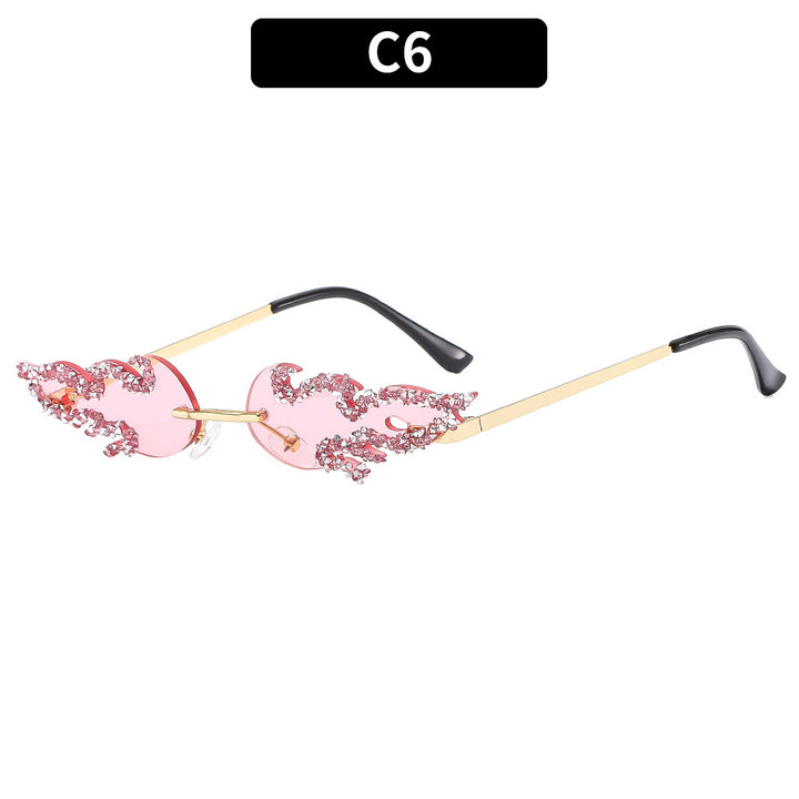 Artistic Flame-Designed Sunglasses