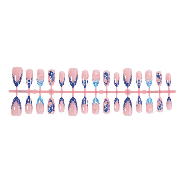 Acrylic nail set with elegant designs and glamorous accents Kalsten