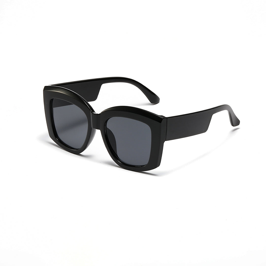 Women fashionable oversized sunglasses in unique design Kalsten