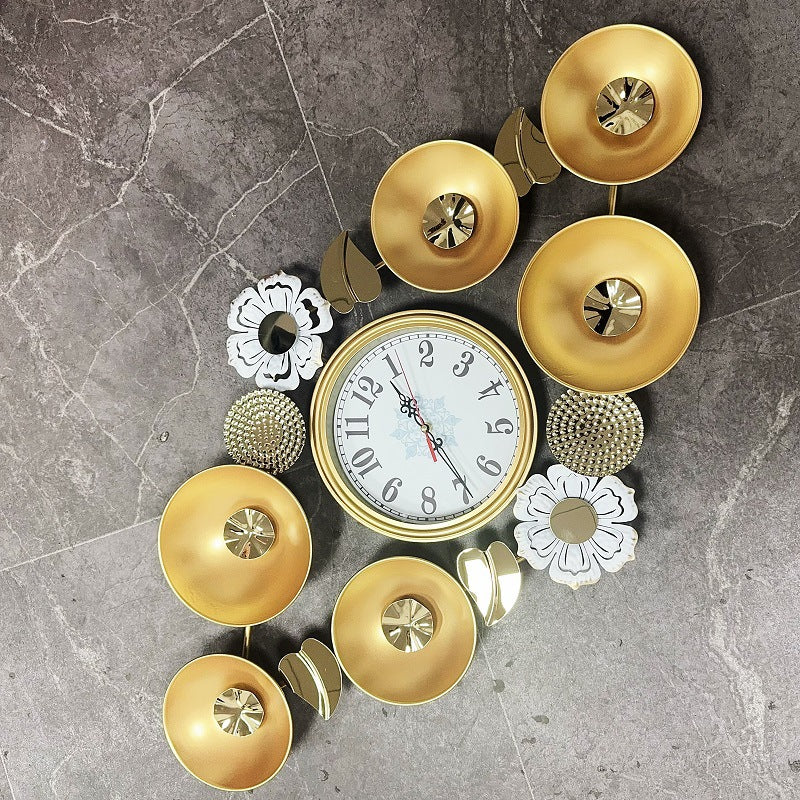 Elegant Decorative Wall Clock with Floral Accents Kalsten