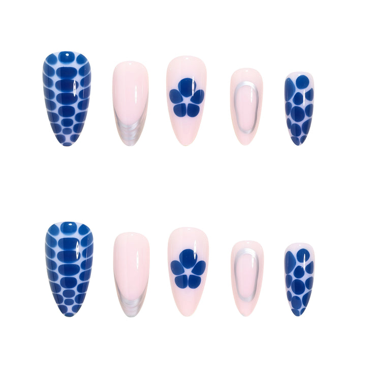 Artistic Nail Design Set with Polka Dots Kalsten