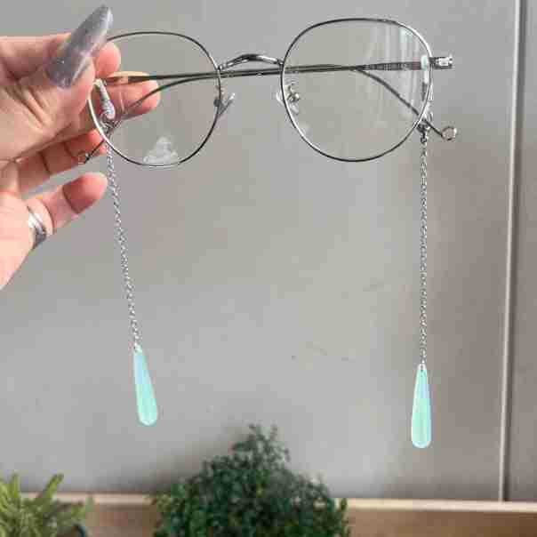 Artisan Leaf Design Dangle Earrings Kalsten