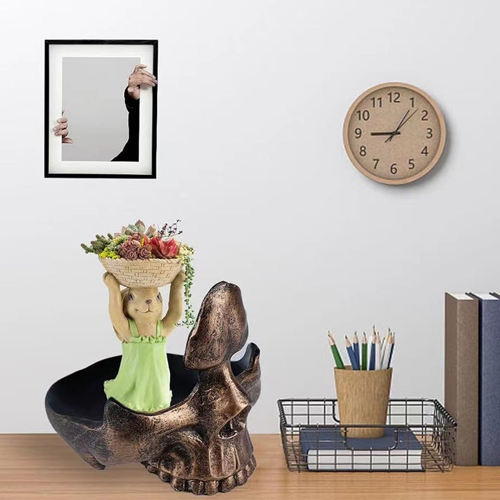 Skull-Shaped Eyewear Holder Kalsten