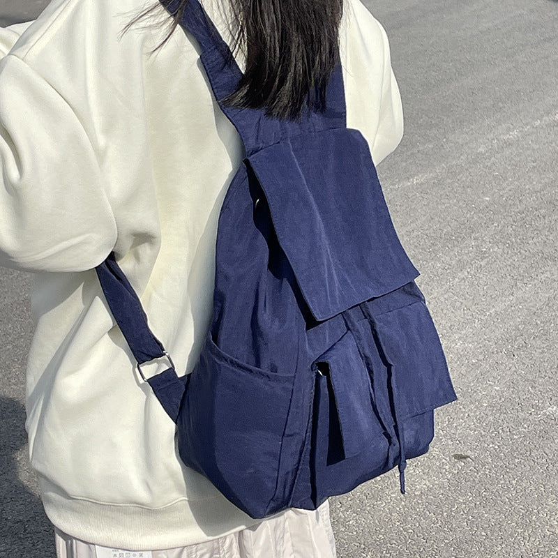 Versatile backpack with practical snap closure Kalsten