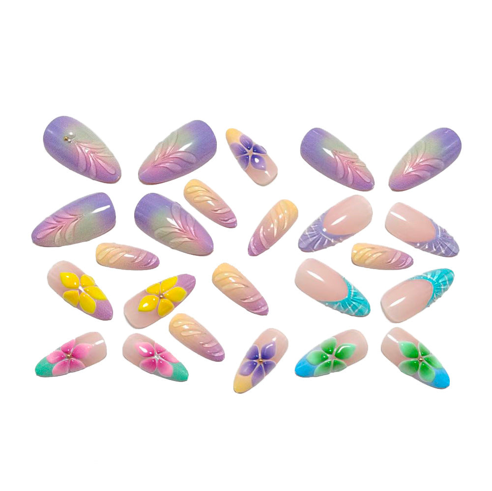 Artificial nails with striking 3D flower design Kalsten