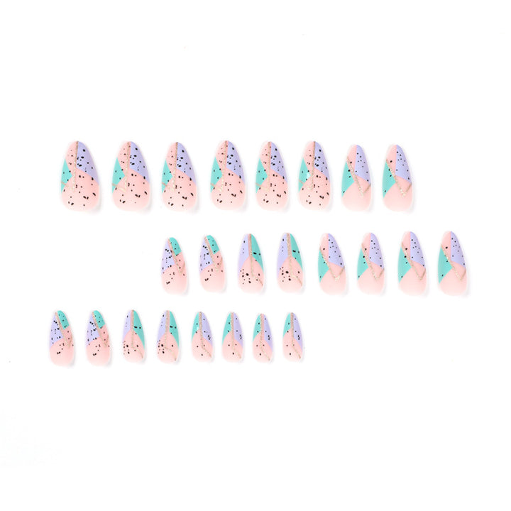 Artificial nail art with unique geometric design Kalsten