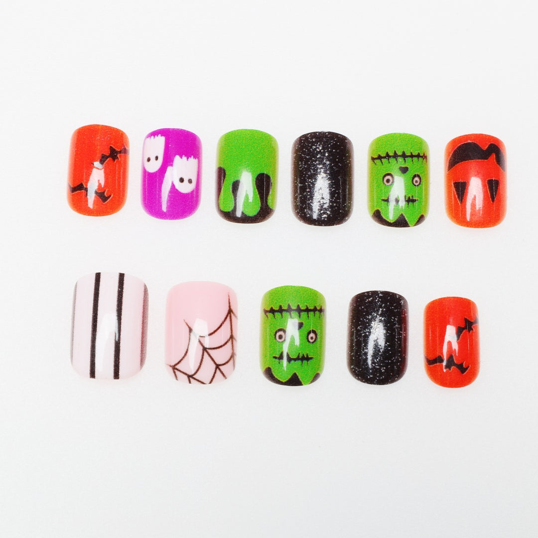 Halloween-Themed Nail Art Kalsten
