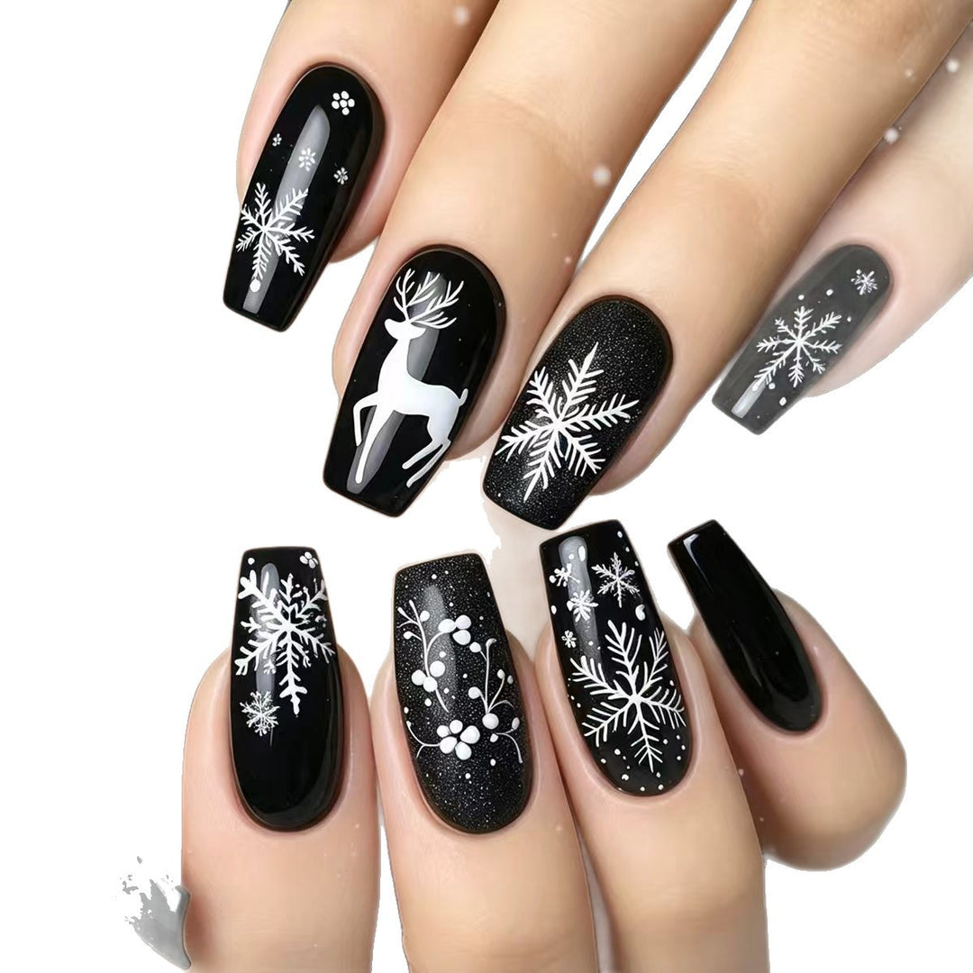 Winter-Themed 3D Nail Art Kalsten