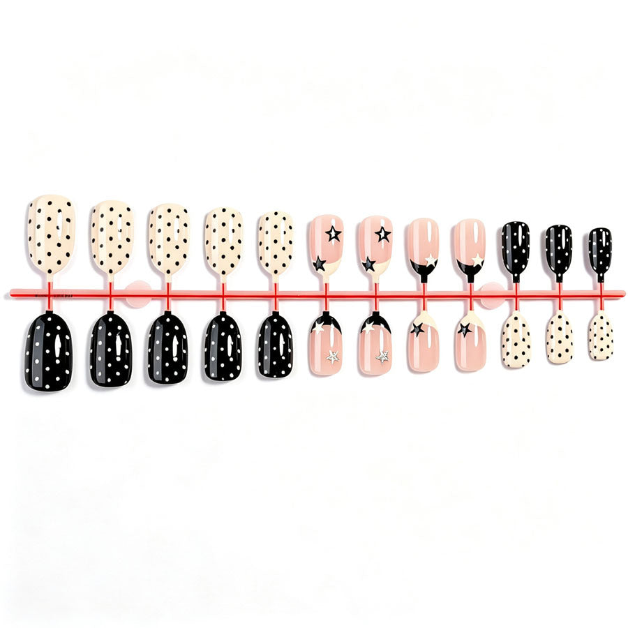 Trendy Patterned Press-On Nails Kalsten