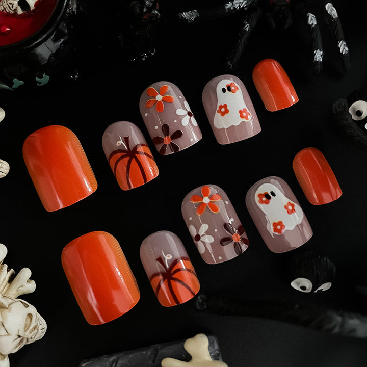 Festive Halloween-Themed Nail Art Enhancements
