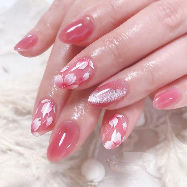 Artful Premium Nail Art with Floral Accents Kalsten