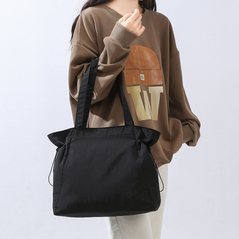 Spacious Multi-Functional Travel Tote Kalsten