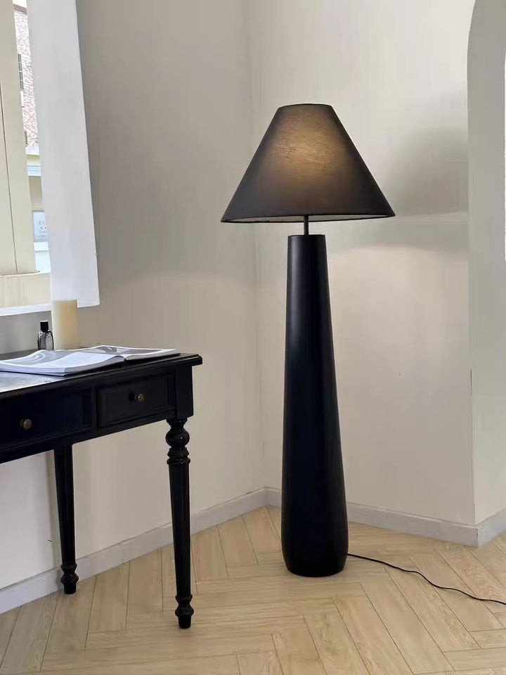 Elegant Modern Floor Lamp with Stylish Shade