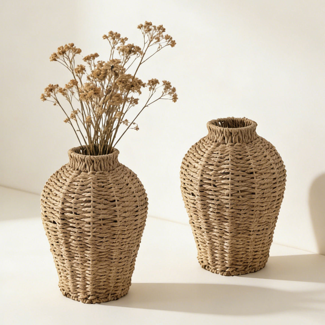 Decorative basket vase made of woven natural material Kalsten