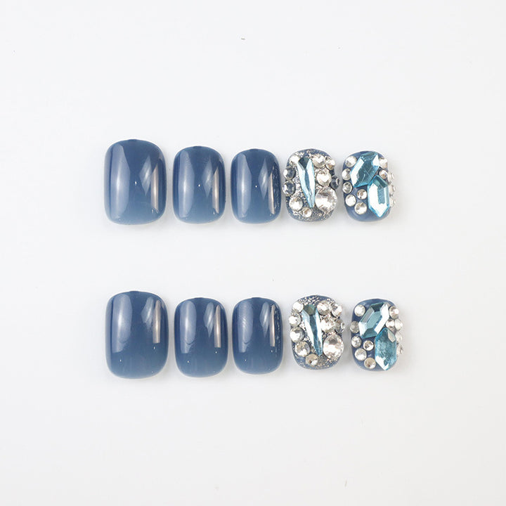 Glamorous Rhinestone-Embellished Press-On Nail Set Kalsten