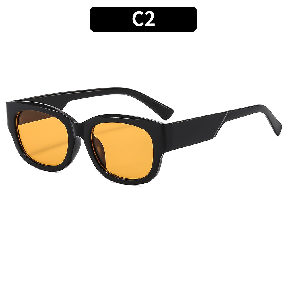 Fashion-Forward Oversized Square Sunglasses